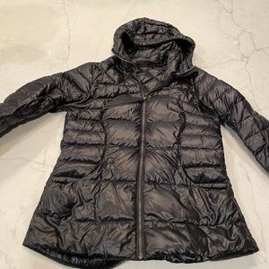 Lululemon short puffer jacket
